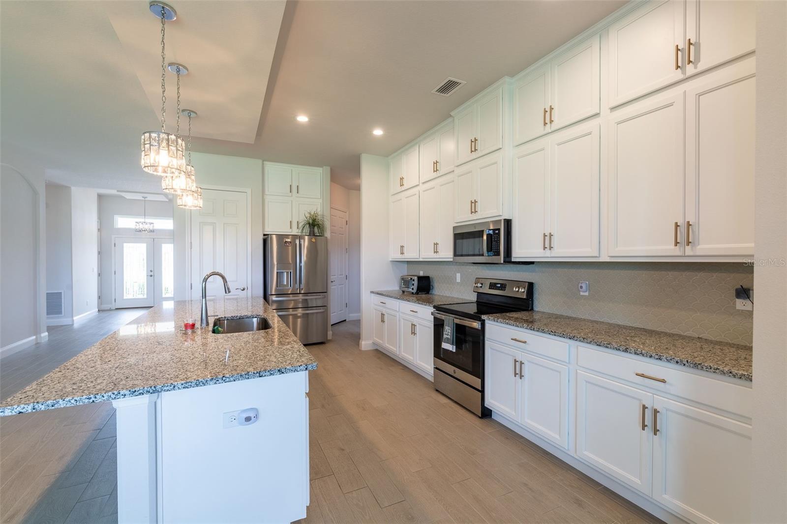 Image 5 of 28 For 954 Megano Boulevard