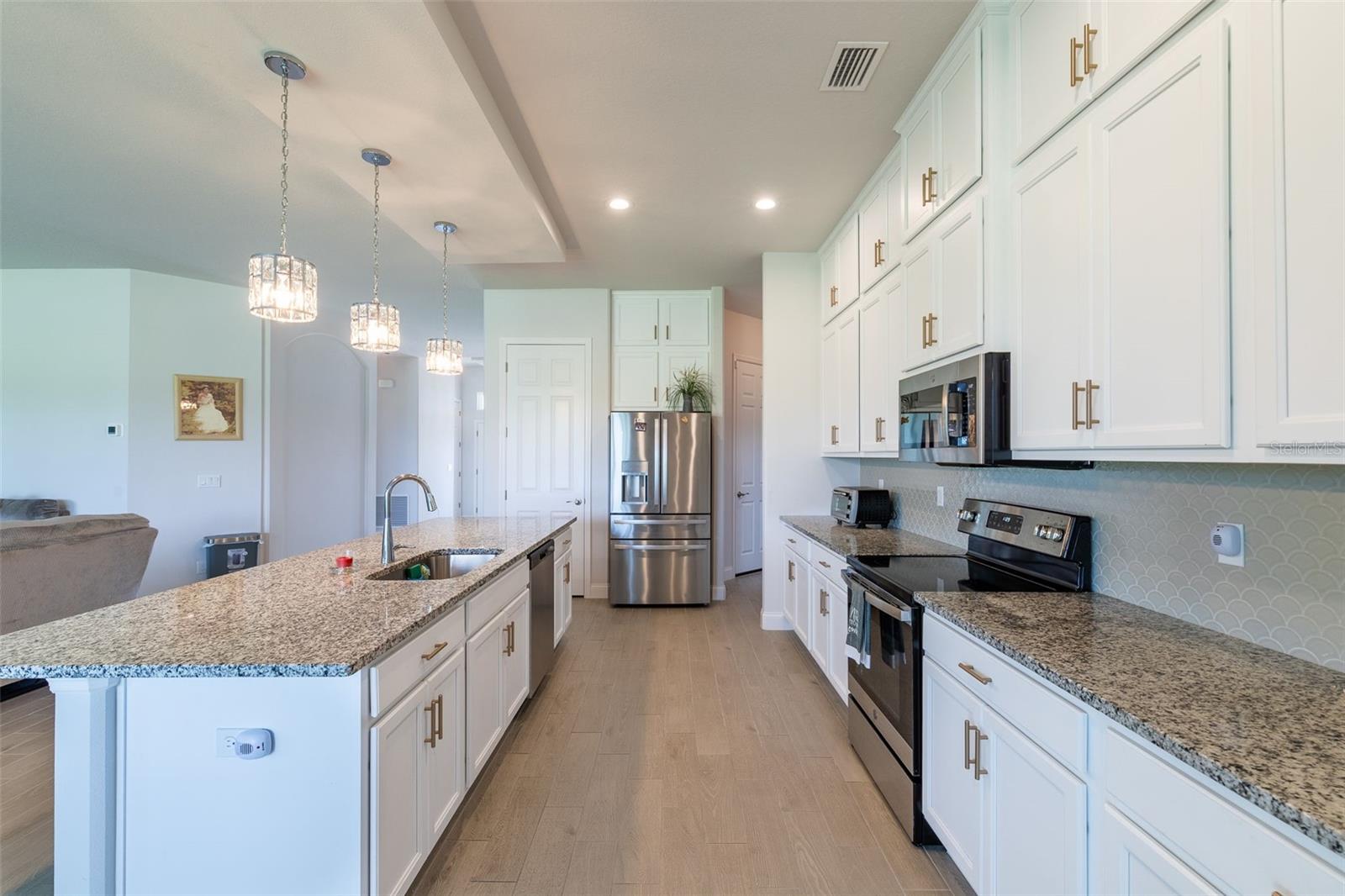 Image 7 of 28 For 954 Megano Boulevard
