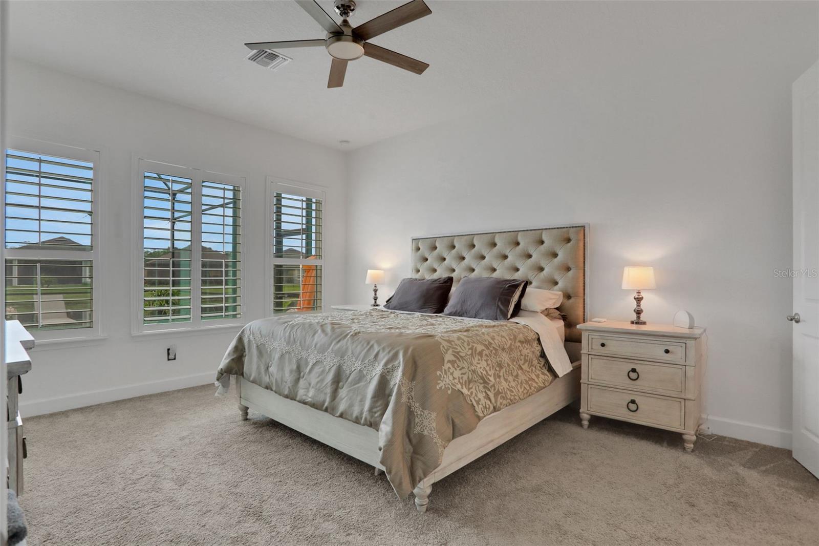 Image 20 of 43 For 402 Aquamarine Way