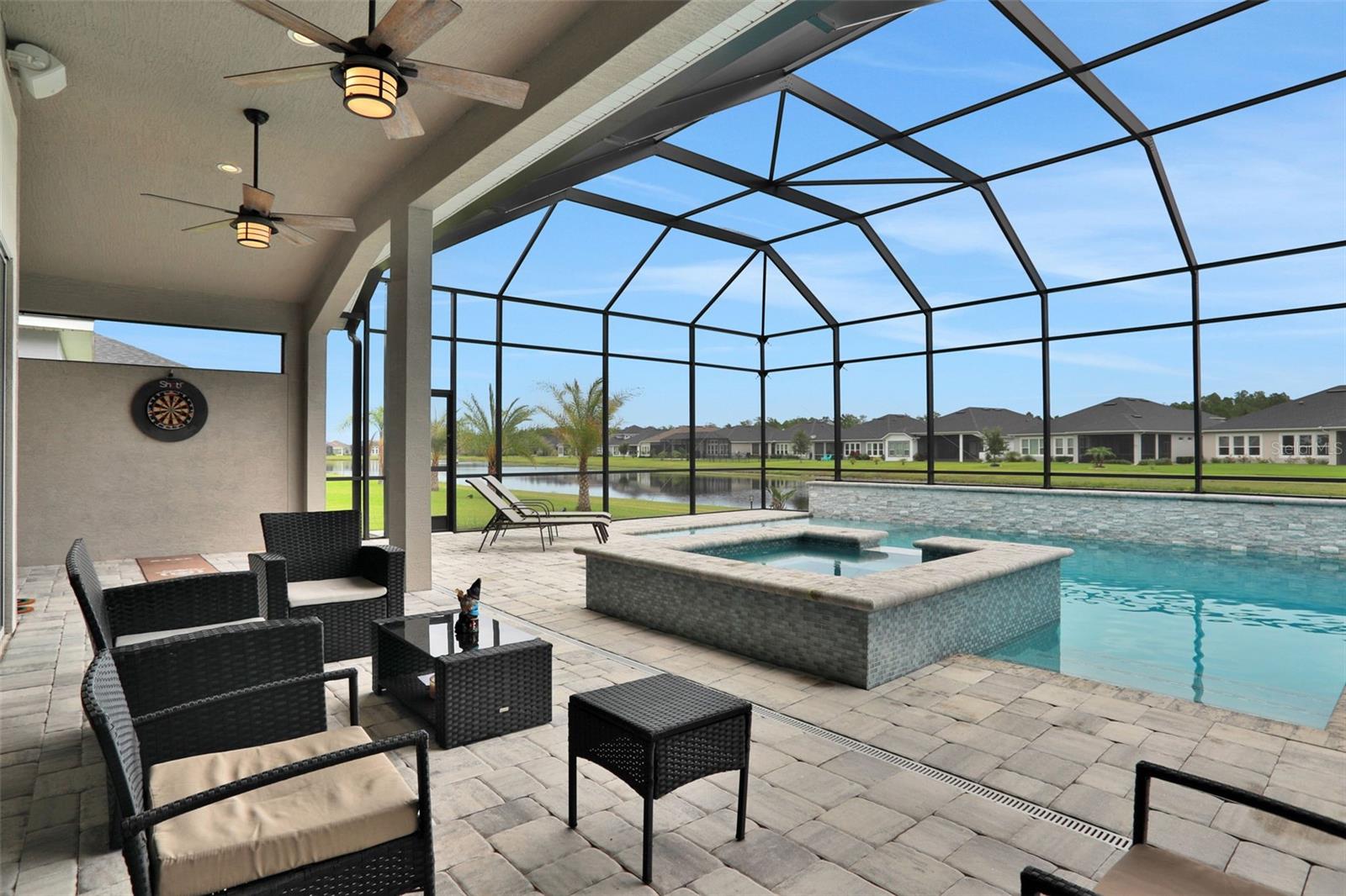 Image 3 of 43 For 402 Aquamarine Way