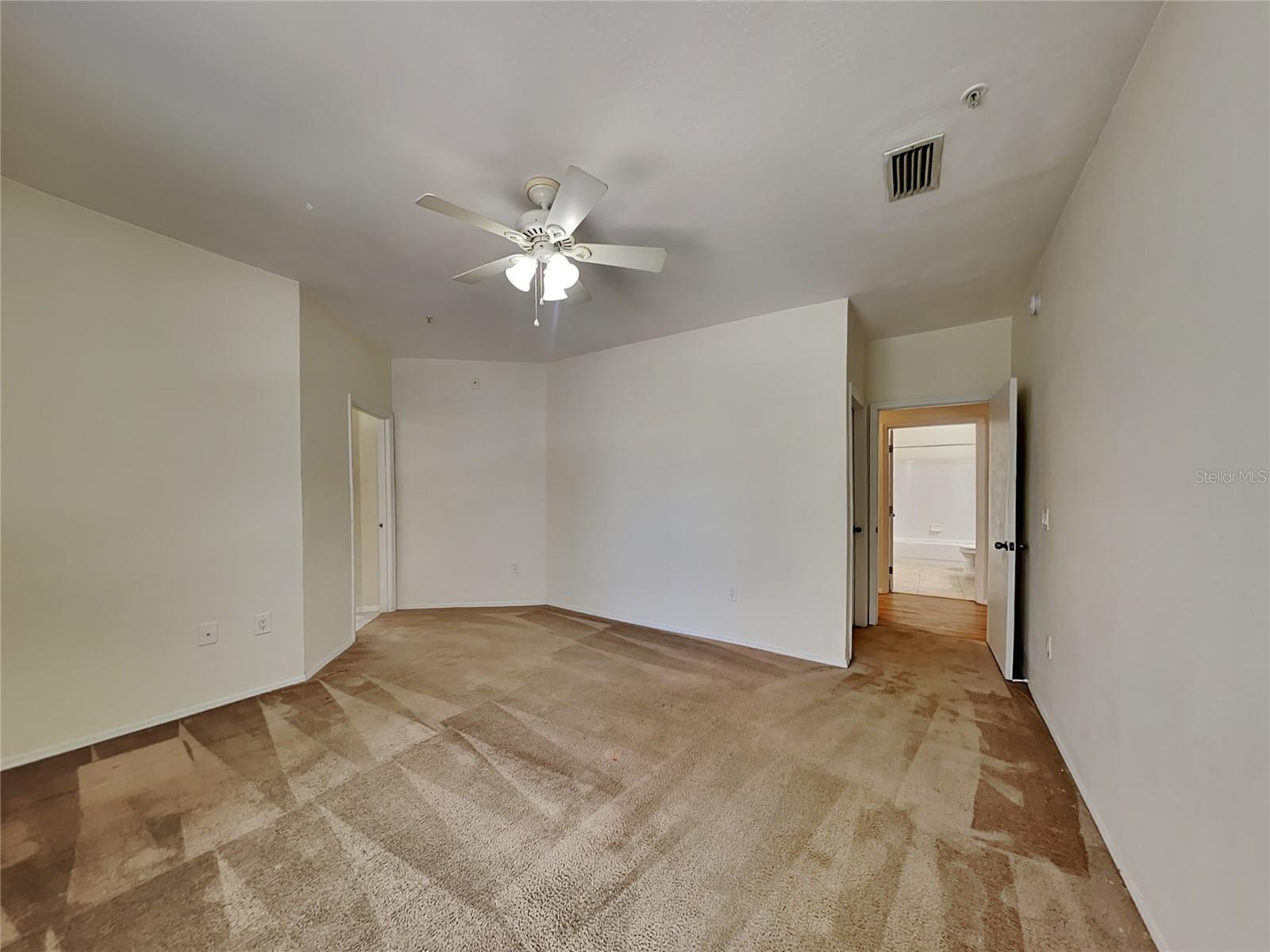 Image 6 of 15 For 114 Vista Verdi Circle 200