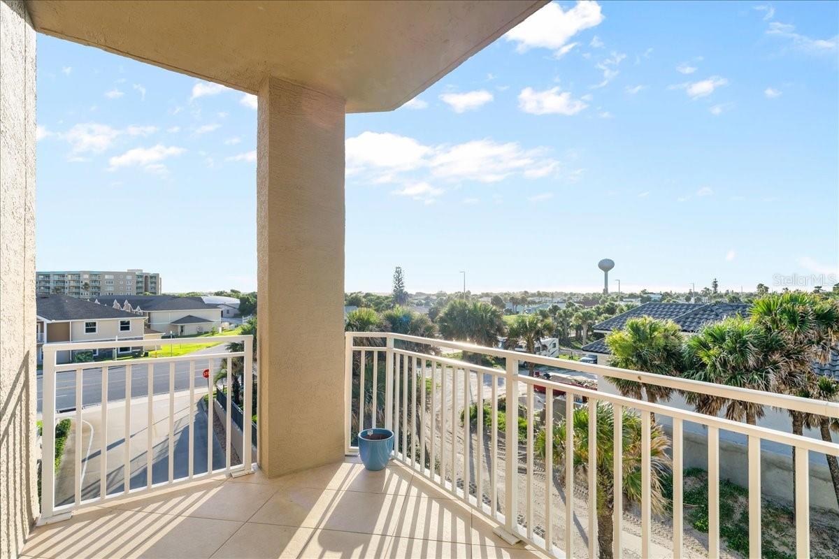 Image 14 of 22 For 2855 Atlantic Avenue 304