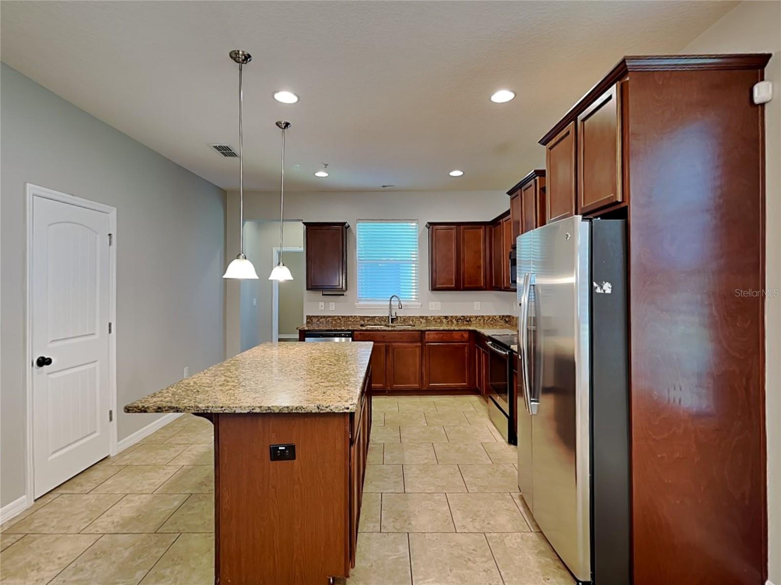 Image 5 of 21 For 1574 Softshell Street