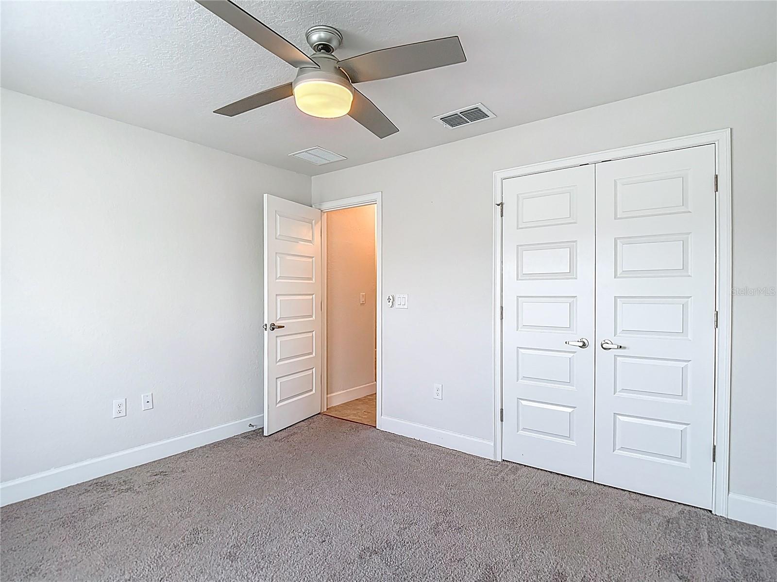 Image 38 of 77 For 14917 Tropical Violet Way