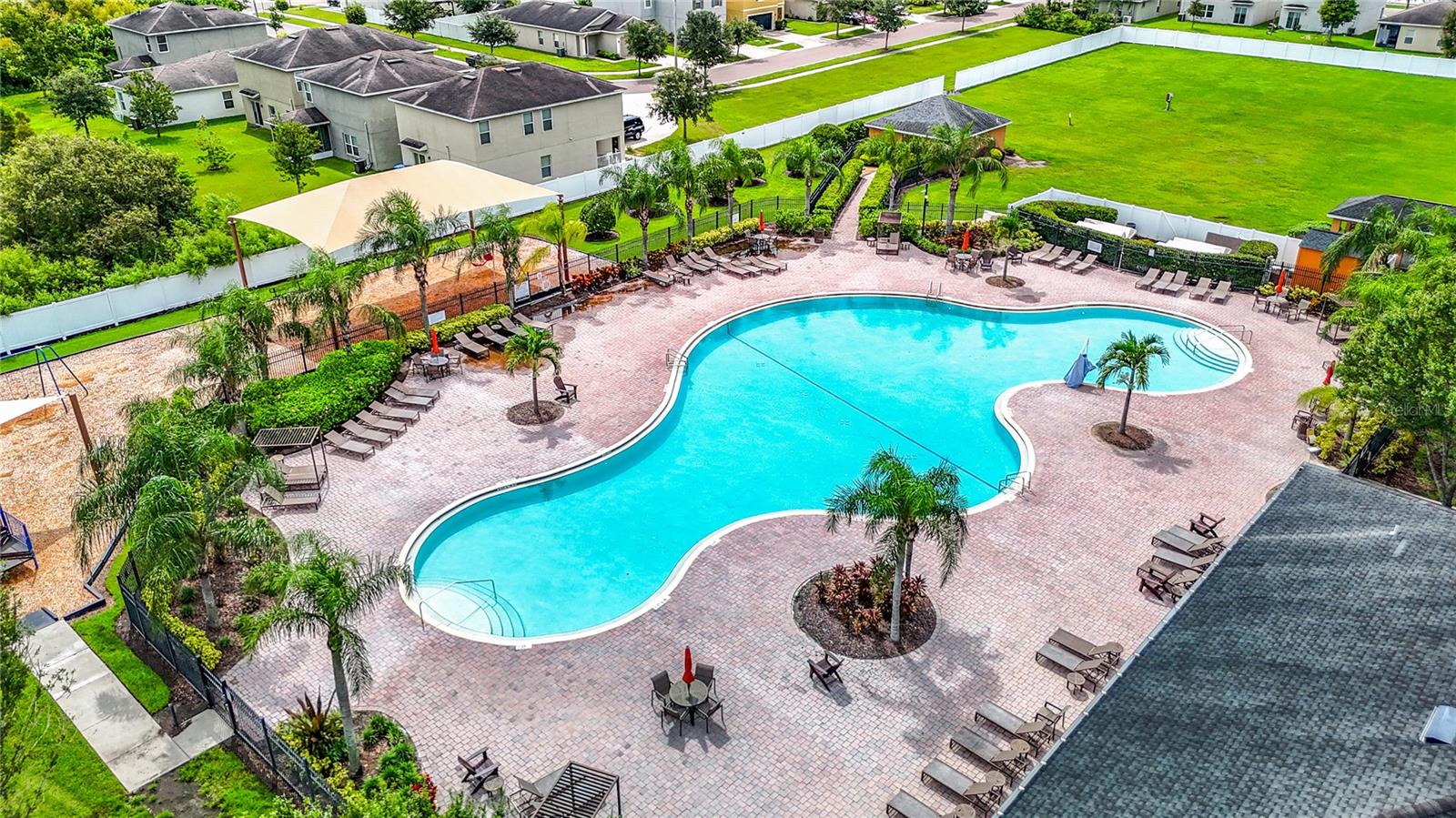 Image 65 of 77 For 14917 Tropical Violet Way