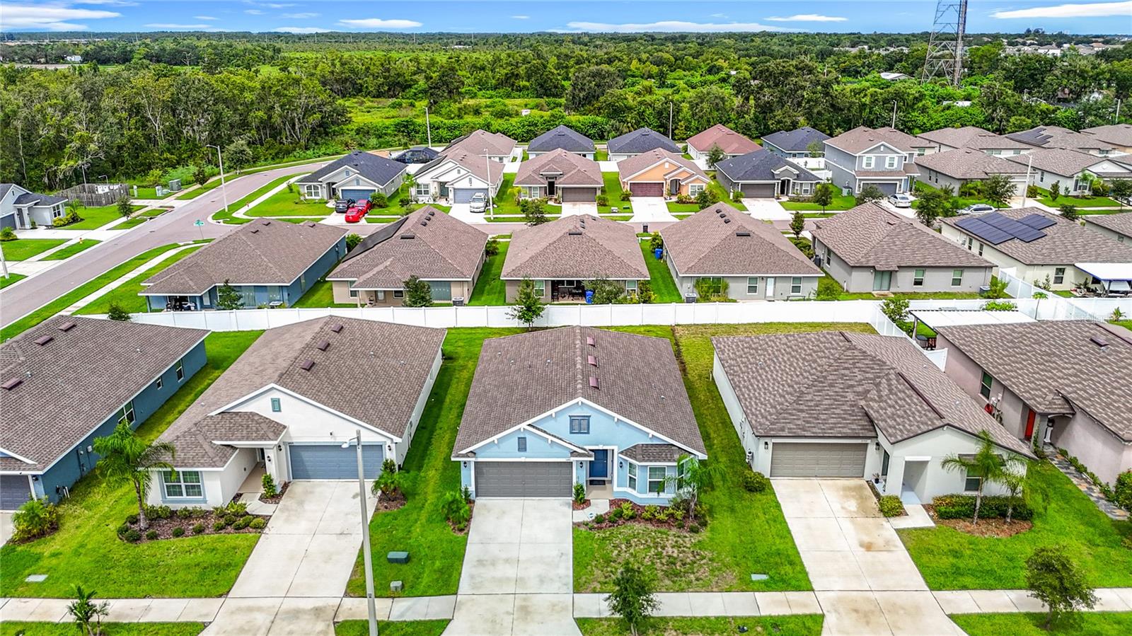 Image 7 of 77 For 14917 Tropical Violet Way