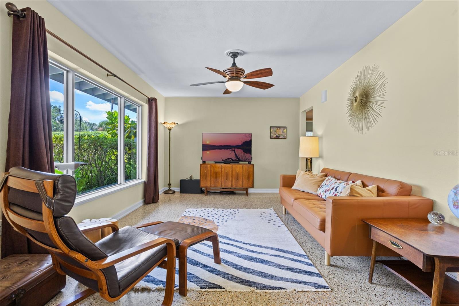 Image 10 of 45 For 4028 Ibis Drive