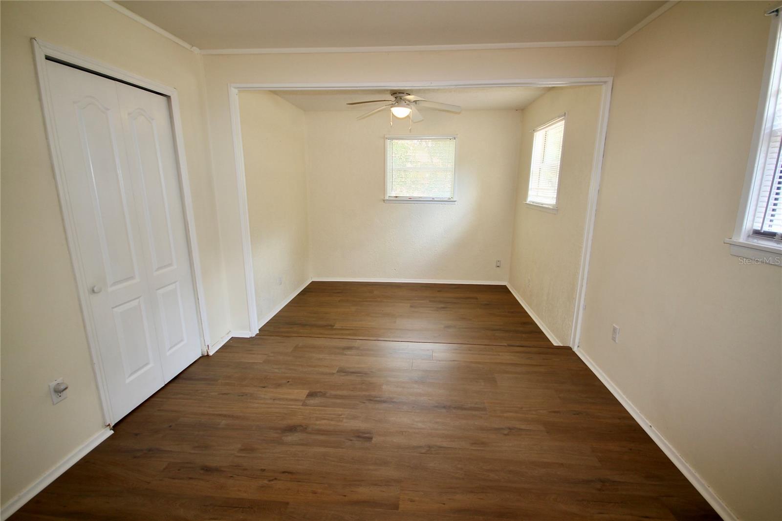 Image 17 of 25 For 1806 Cedar Avenue
