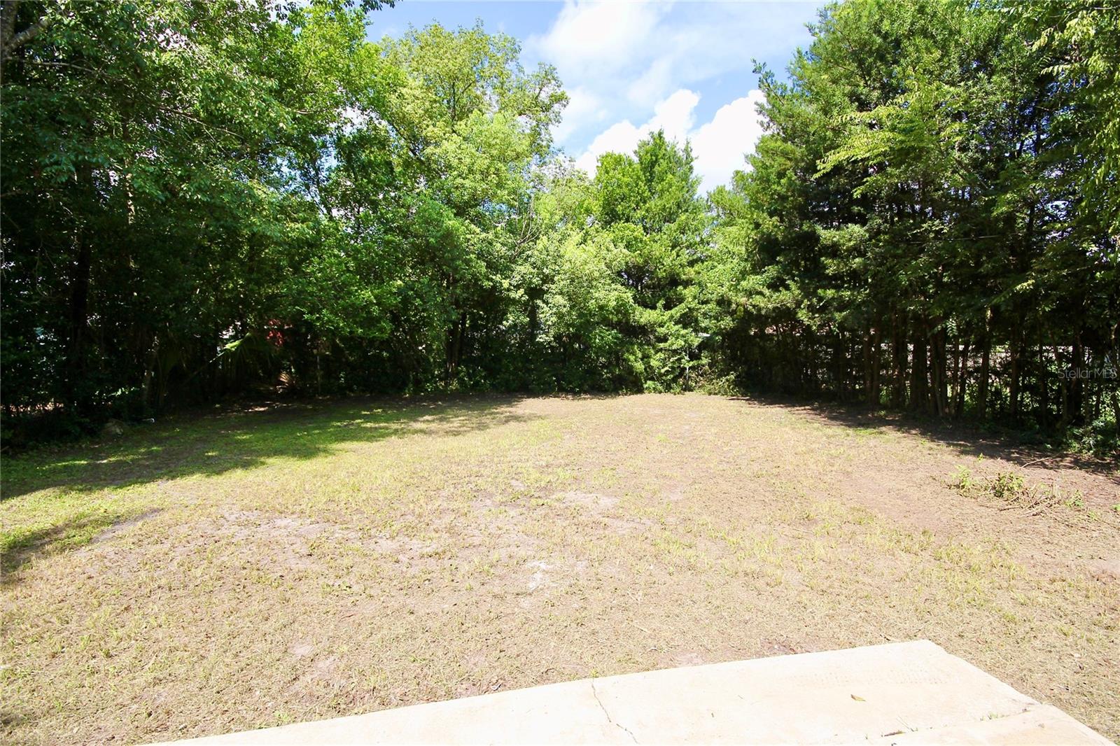 Image 23 of 25 For 1806 Cedar Avenue