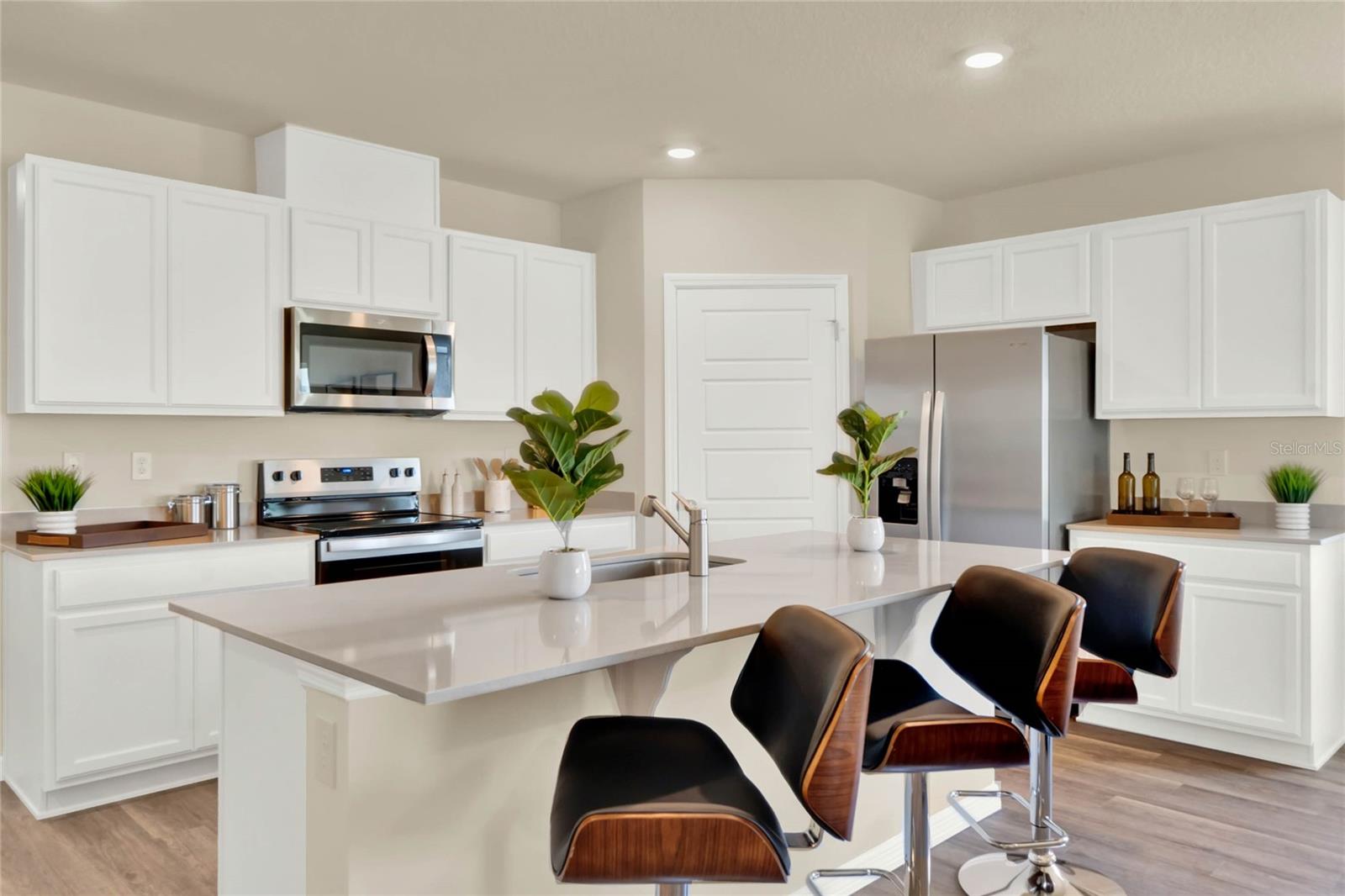 Image 11 of 27 For 4210 Evernia Road
