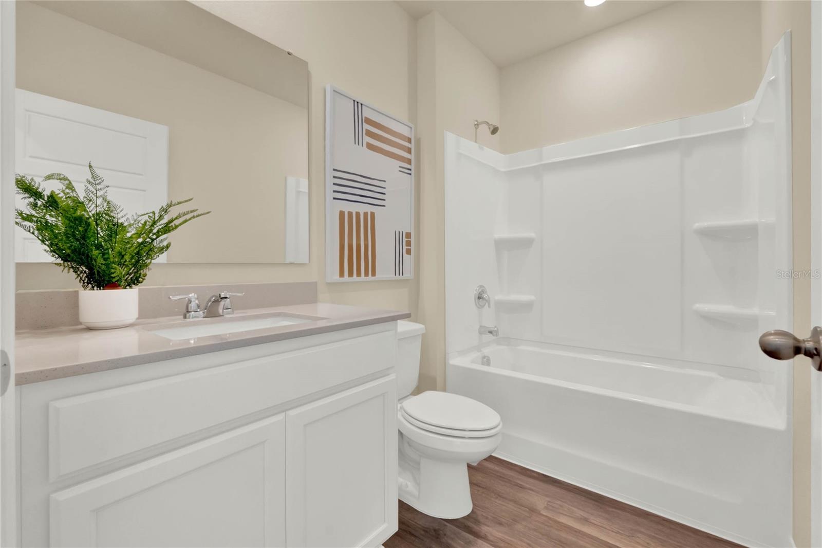 Image 24 of 27 For 4210 Evernia Road