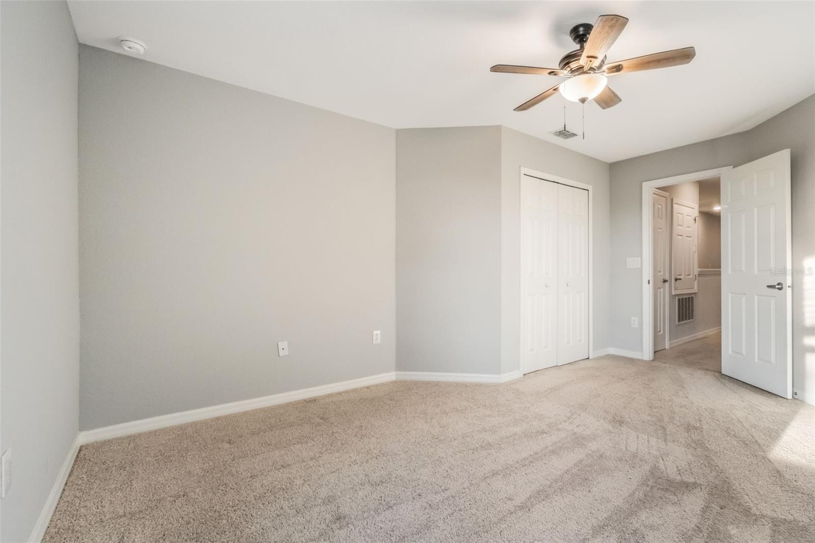 Image 12 of 18 For 3070 Fieldwood Circle