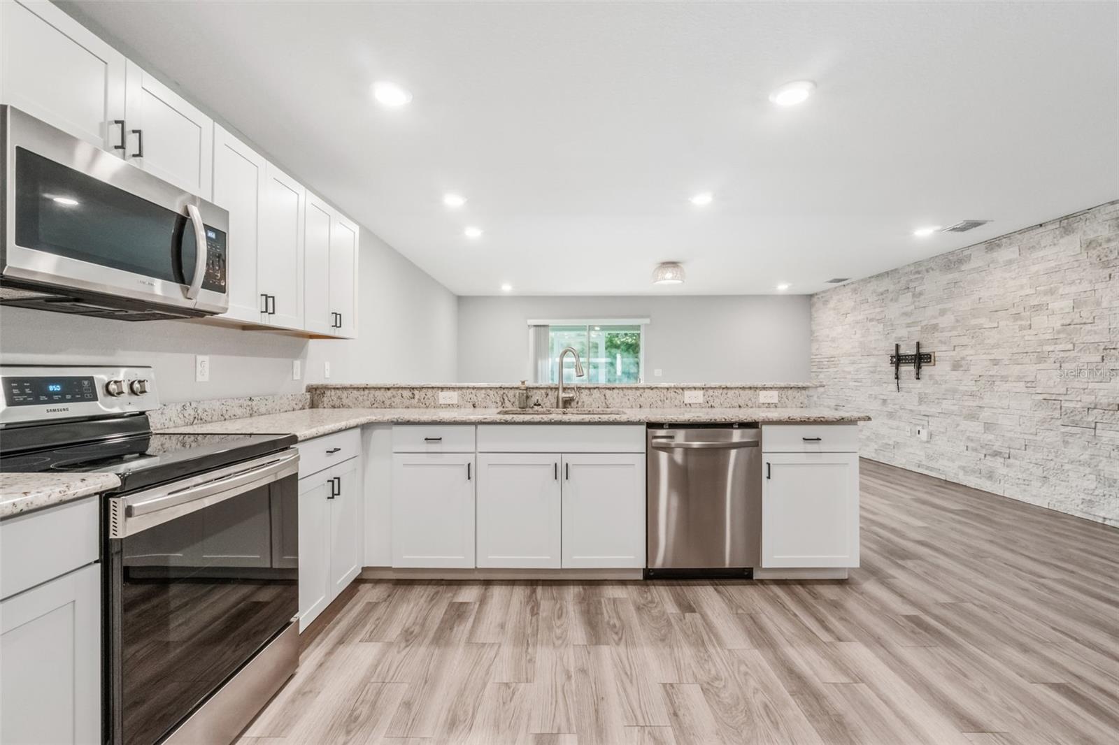 Image 2 of 18 For 3070 Fieldwood Circle