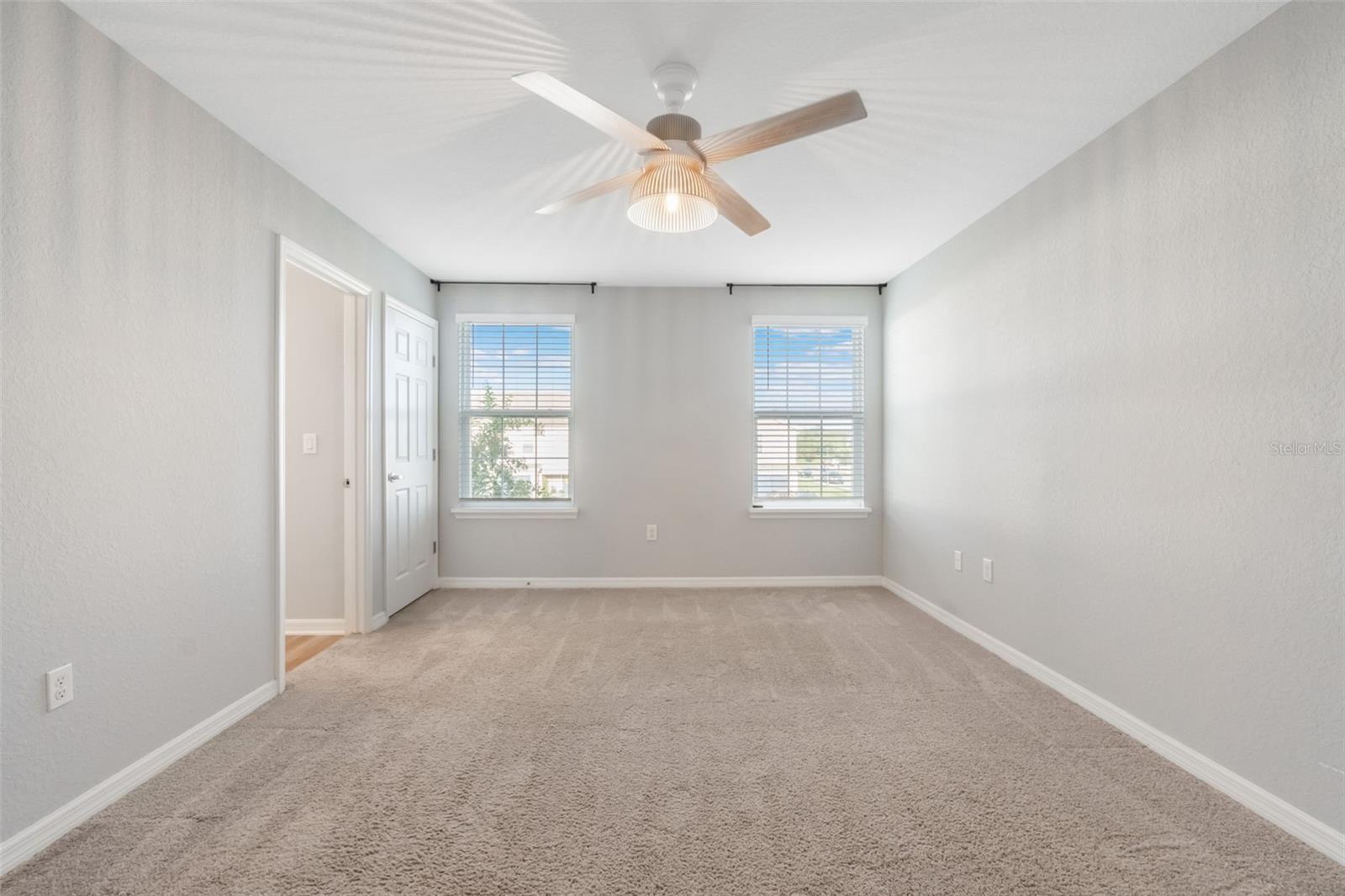 Image 8 of 18 For 3070 Fieldwood Circle