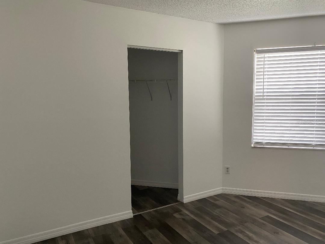 Image 9 of 12 For 3990 Atrium Drive 4
