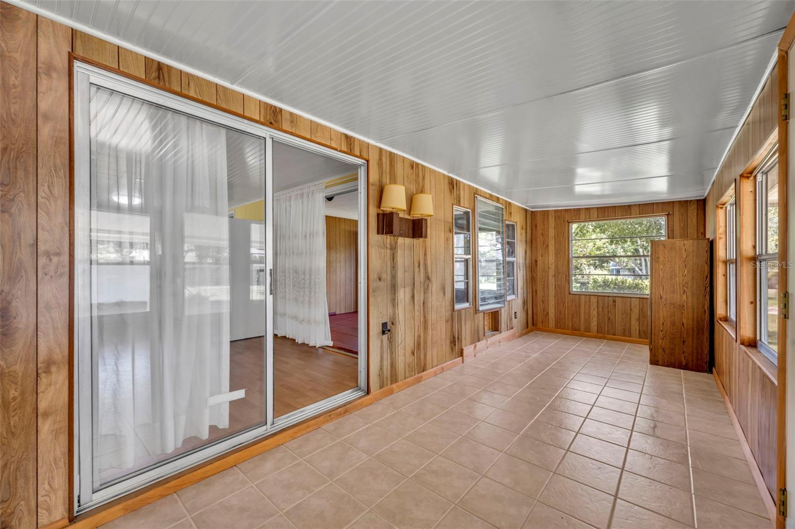 Image 13 of 33 For 114 Fruitwood Ave