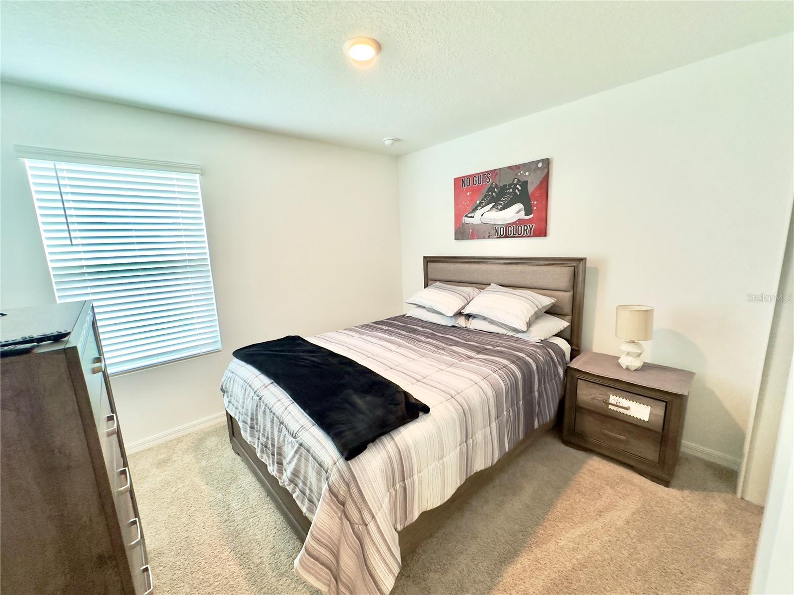 Image 18 of 30 For 1068 Calico Pointe Circle