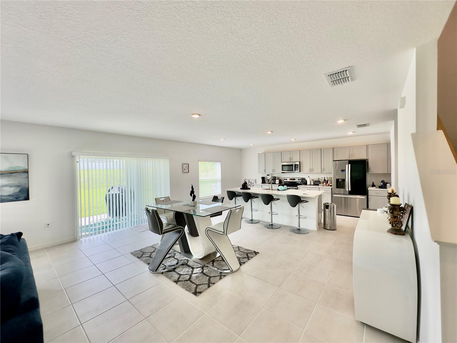 Image 4 of 30 For 1068 Calico Pointe Circle