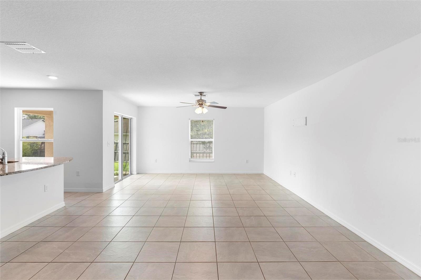 Image 12 of 41 For 2753 Brierdale Drive
