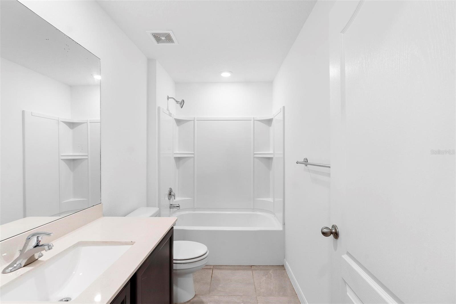 Image 25 of 41 For 2753 Brierdale Drive