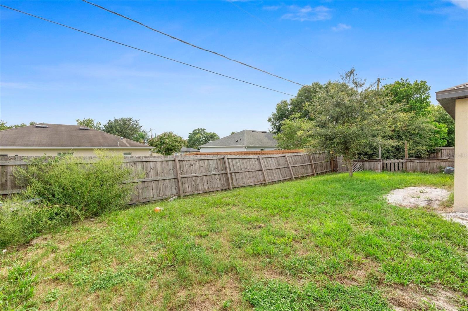 Image 32 of 41 For 2753 Brierdale Drive