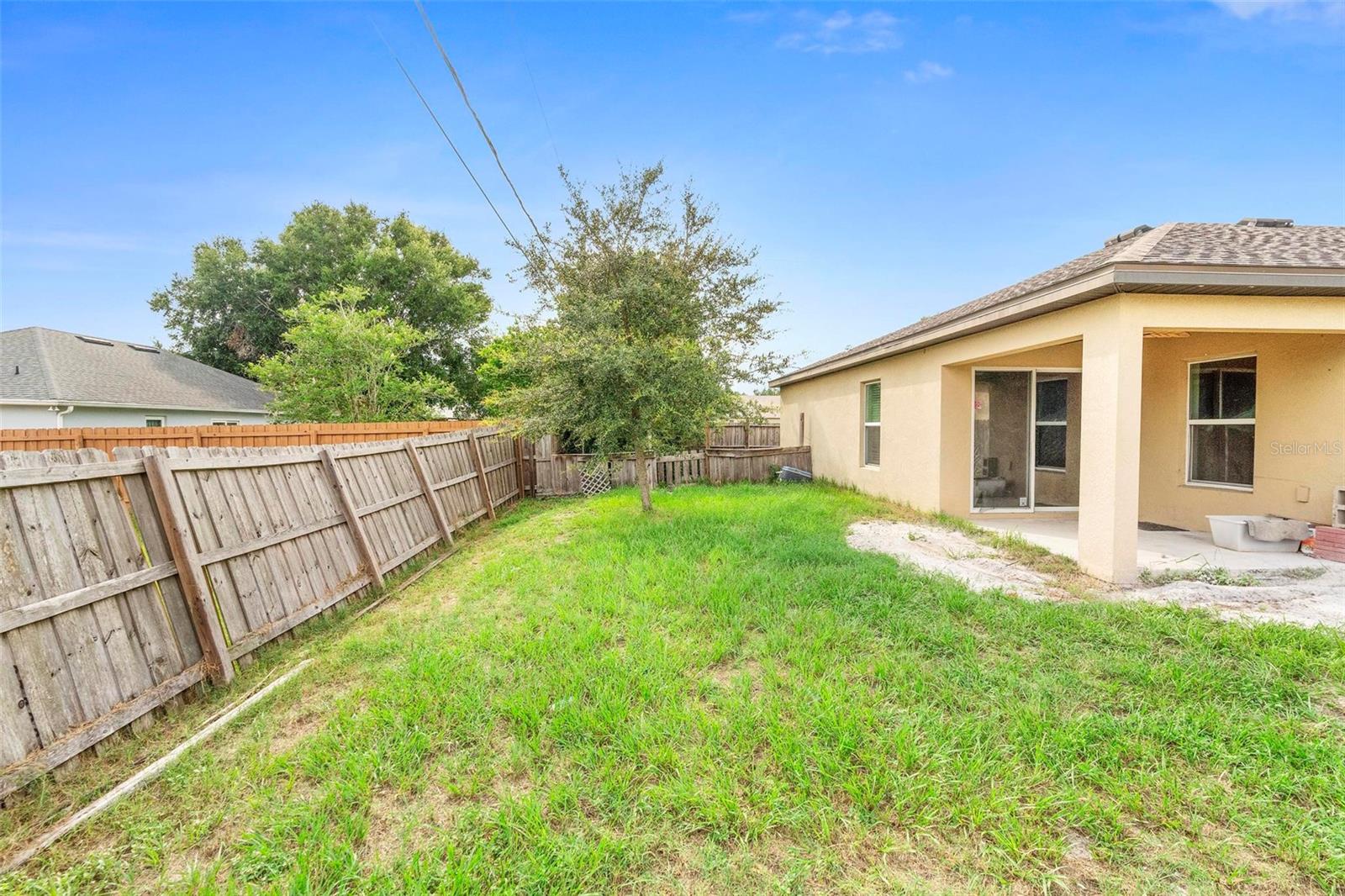 Image 33 of 41 For 2753 Brierdale Drive