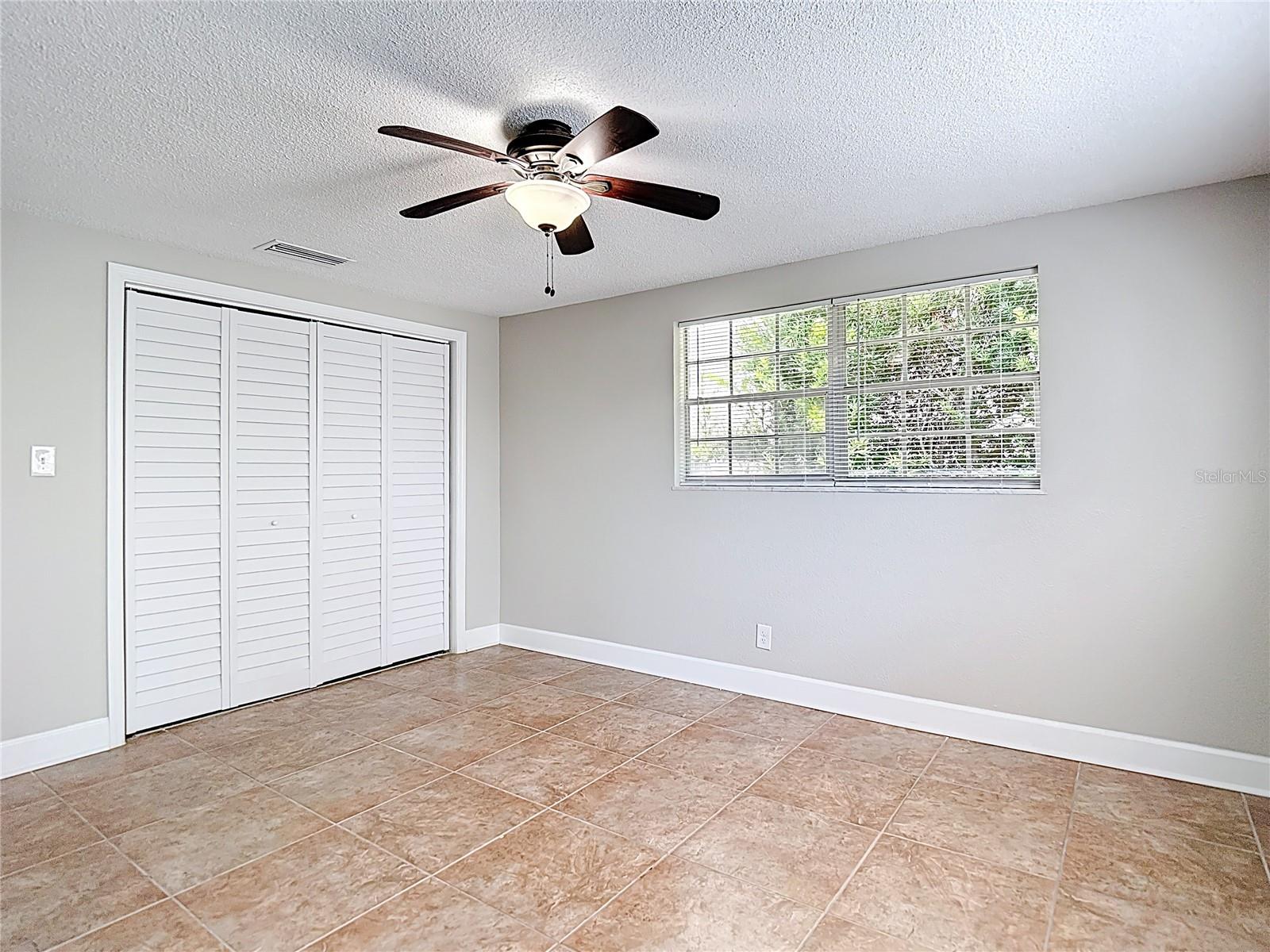 Image 26 of 53 For 13732 Plumosa Avenue