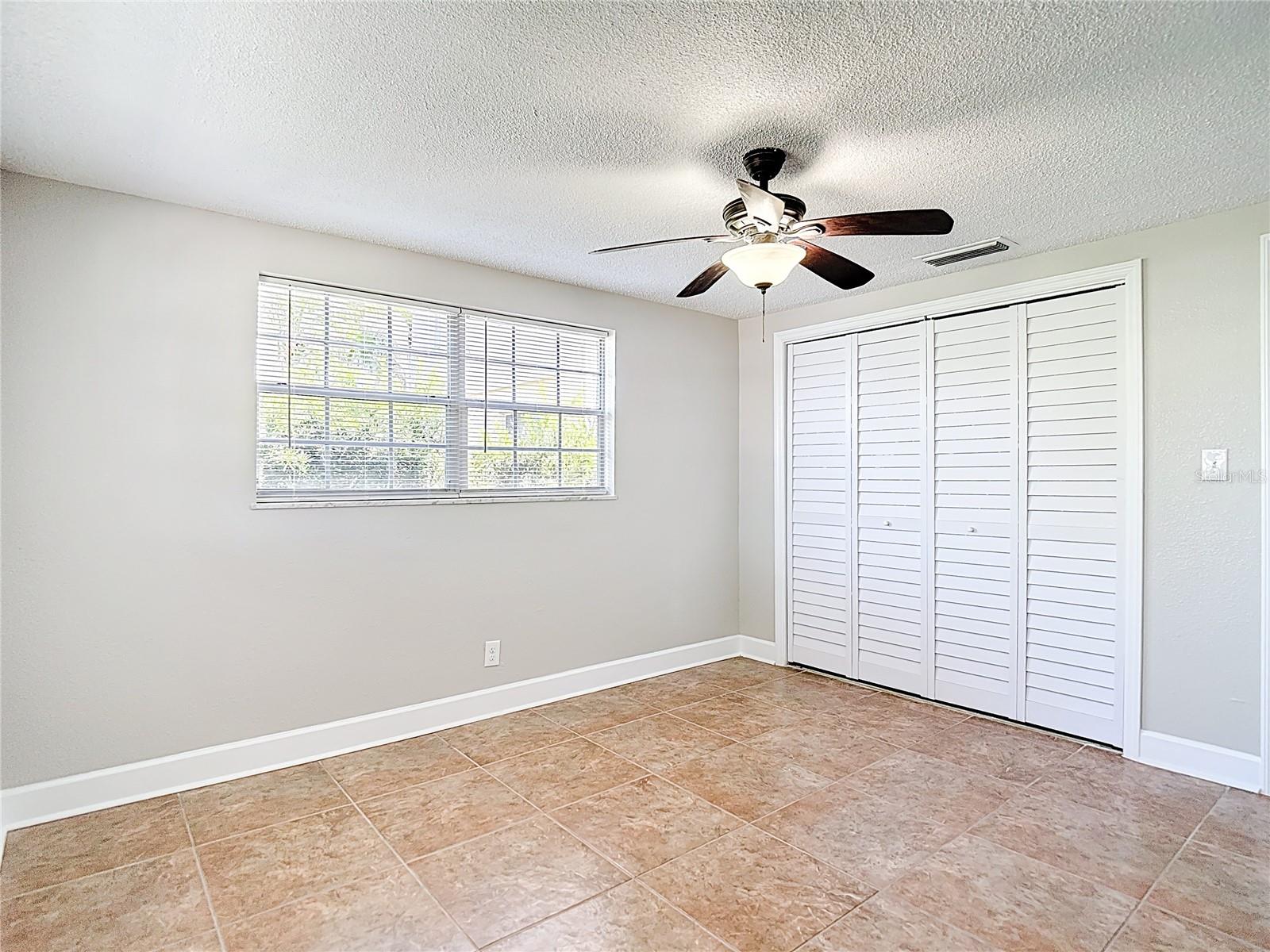 Image 30 of 53 For 13732 Plumosa Avenue