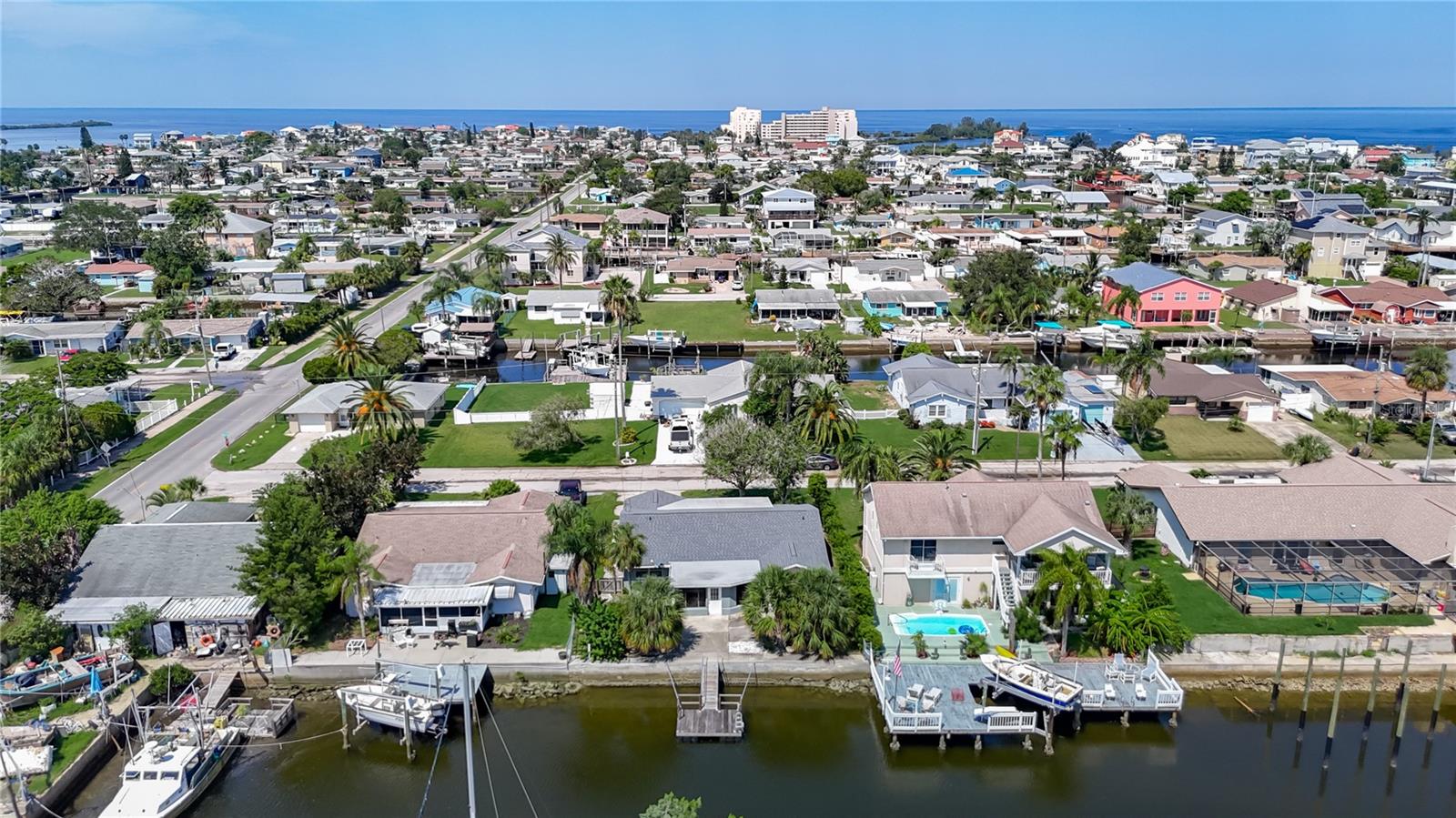 Image 51 of 53 For 13732 Plumosa Avenue