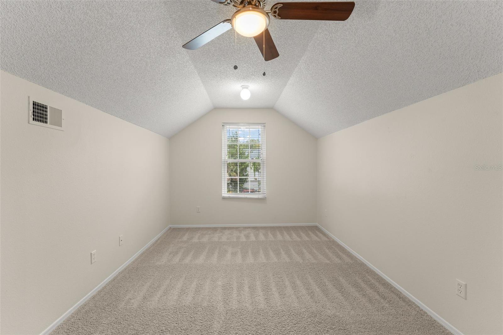 Image 30 of 42 For 10506 Huntridge Road