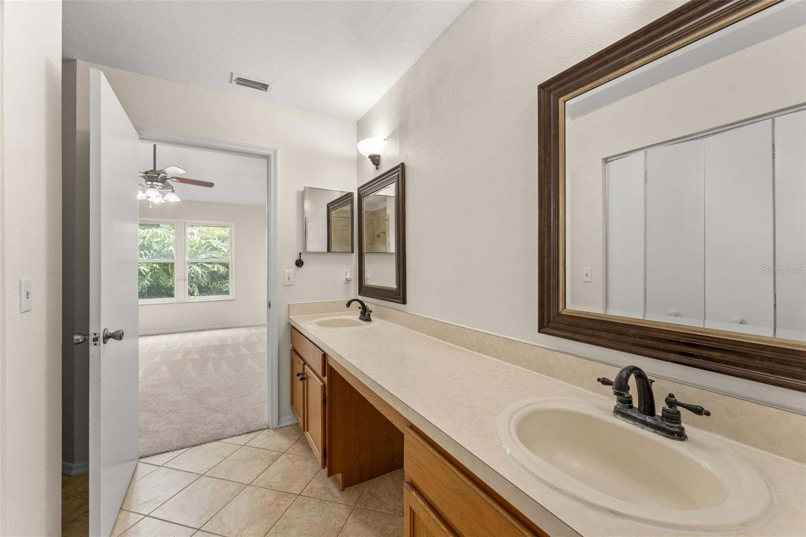 Image 7 of 42 For 10506 Huntridge Road