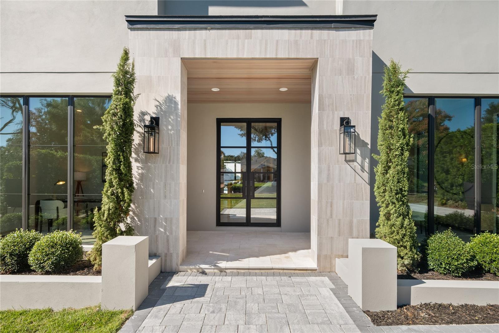 Listing photo id 43 for 1751 Glencoe Road