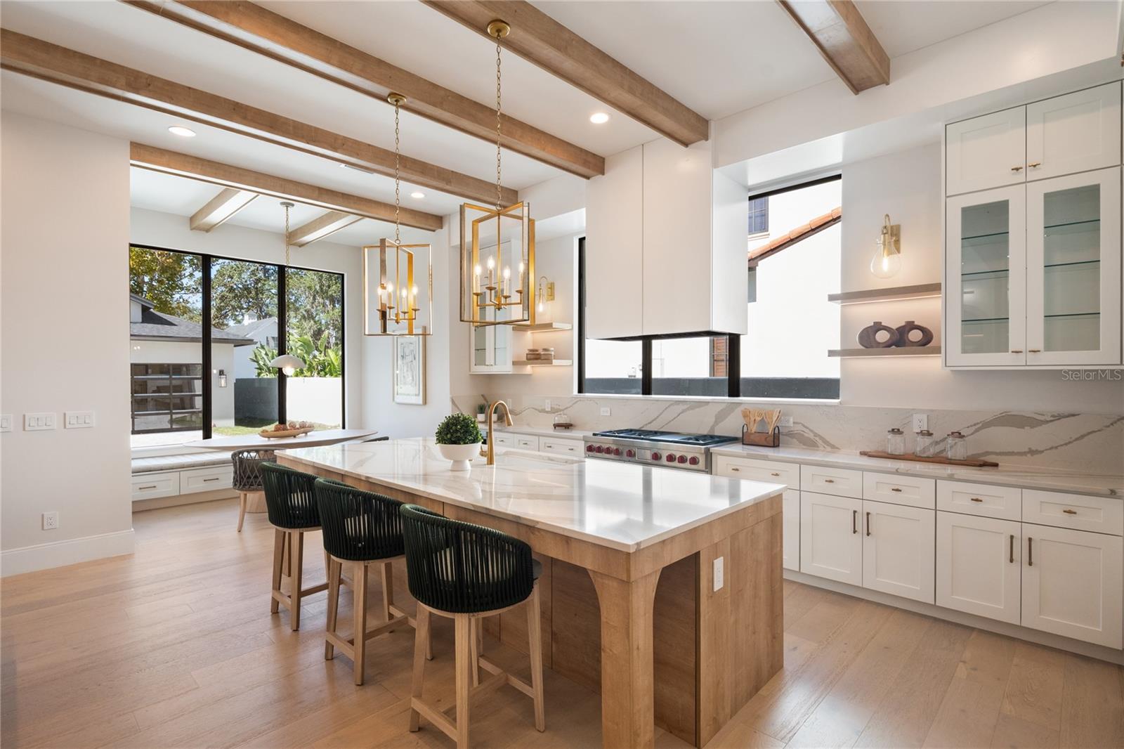 Listing photo id 5 for 1751 Glencoe Road