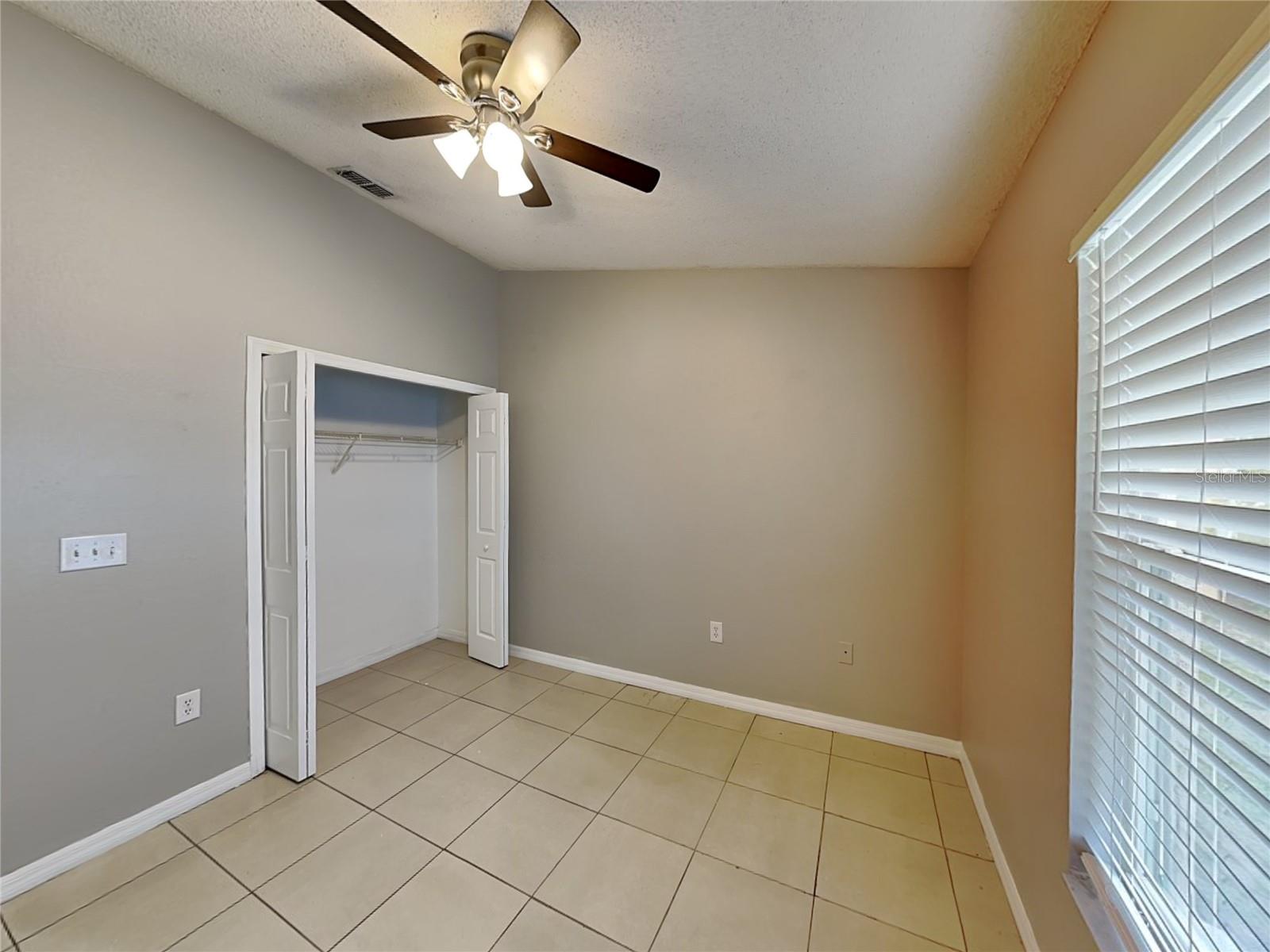 Image 11 of 15 For 160 Kings Pond Avenue
