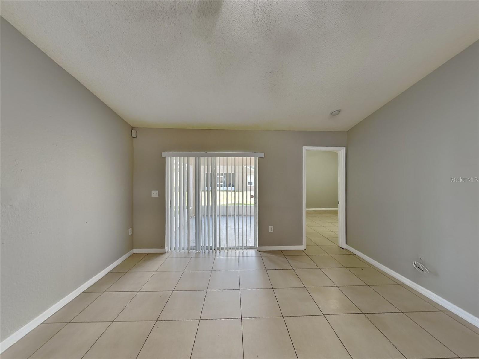 Image 2 of 15 For 160 Kings Pond Avenue