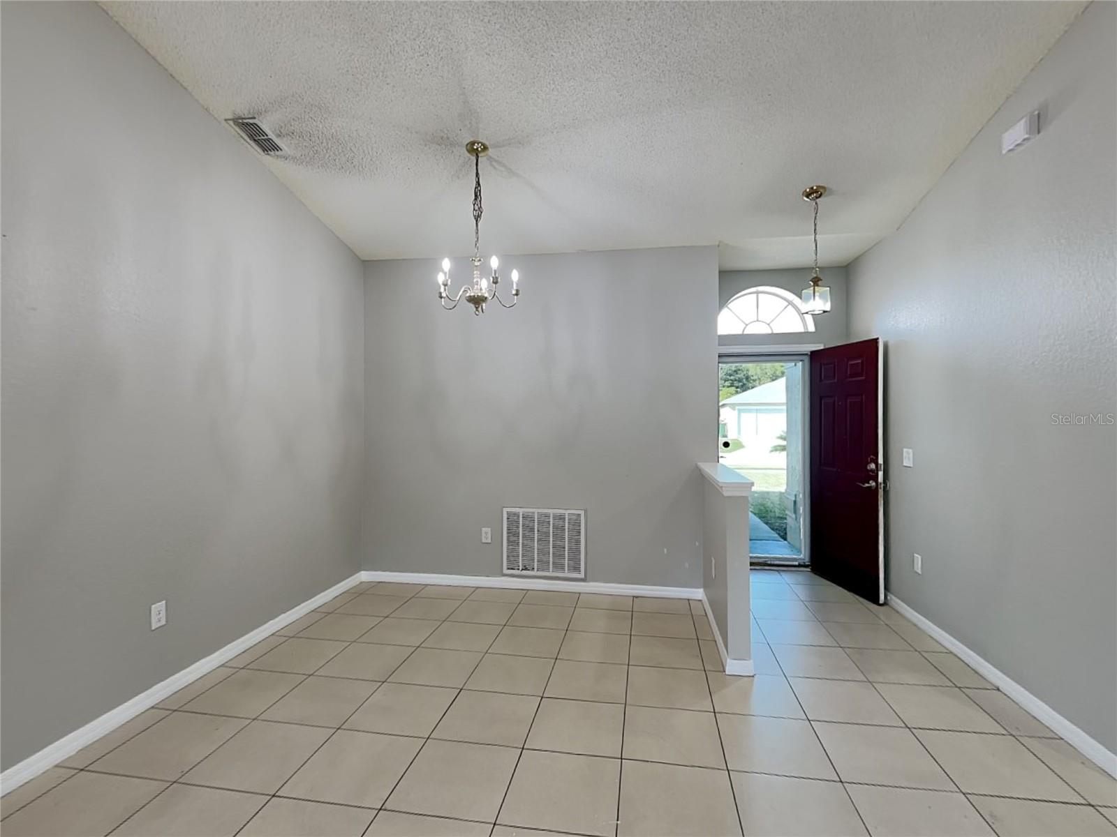 Image 4 of 15 For 160 Kings Pond Avenue