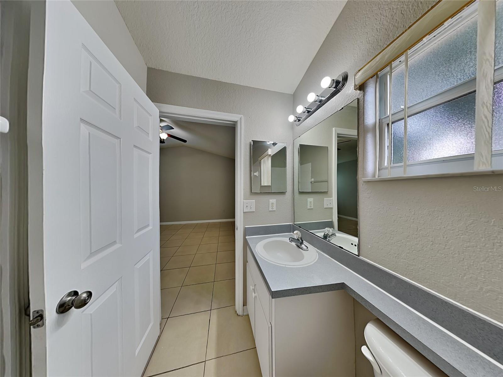 Image 7 of 15 For 160 Kings Pond Avenue