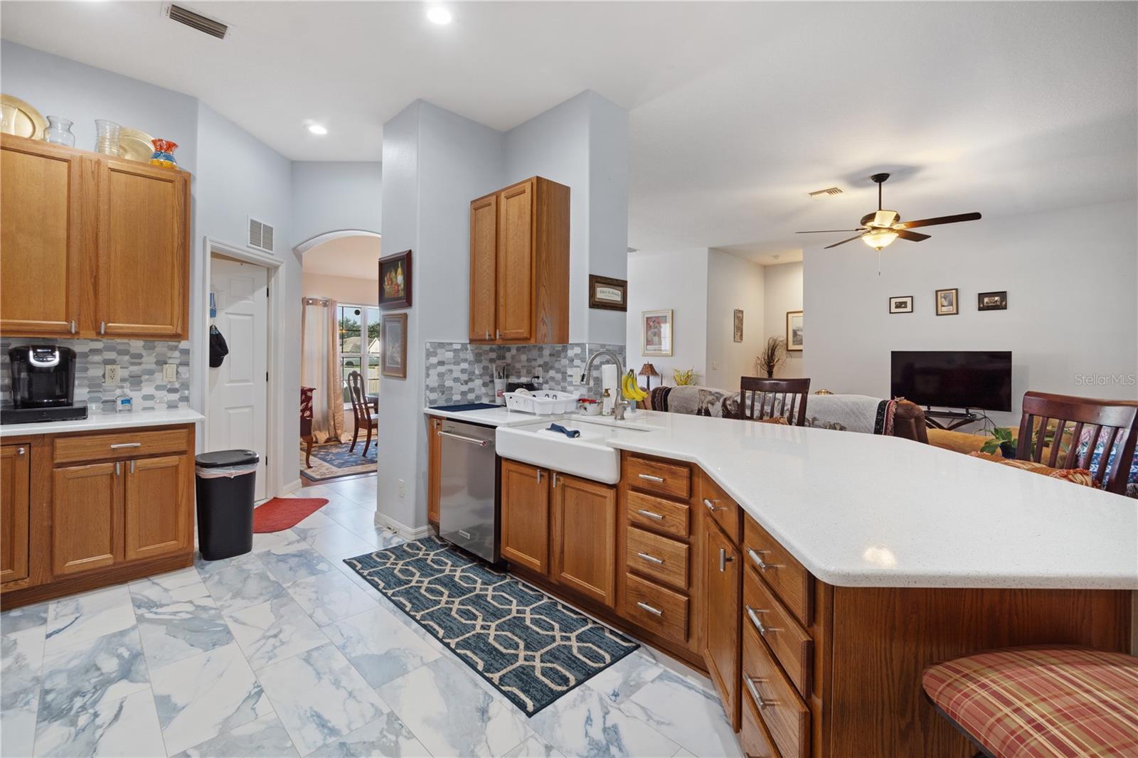 Image 13 of 35 For 27437 Desert Rose Court