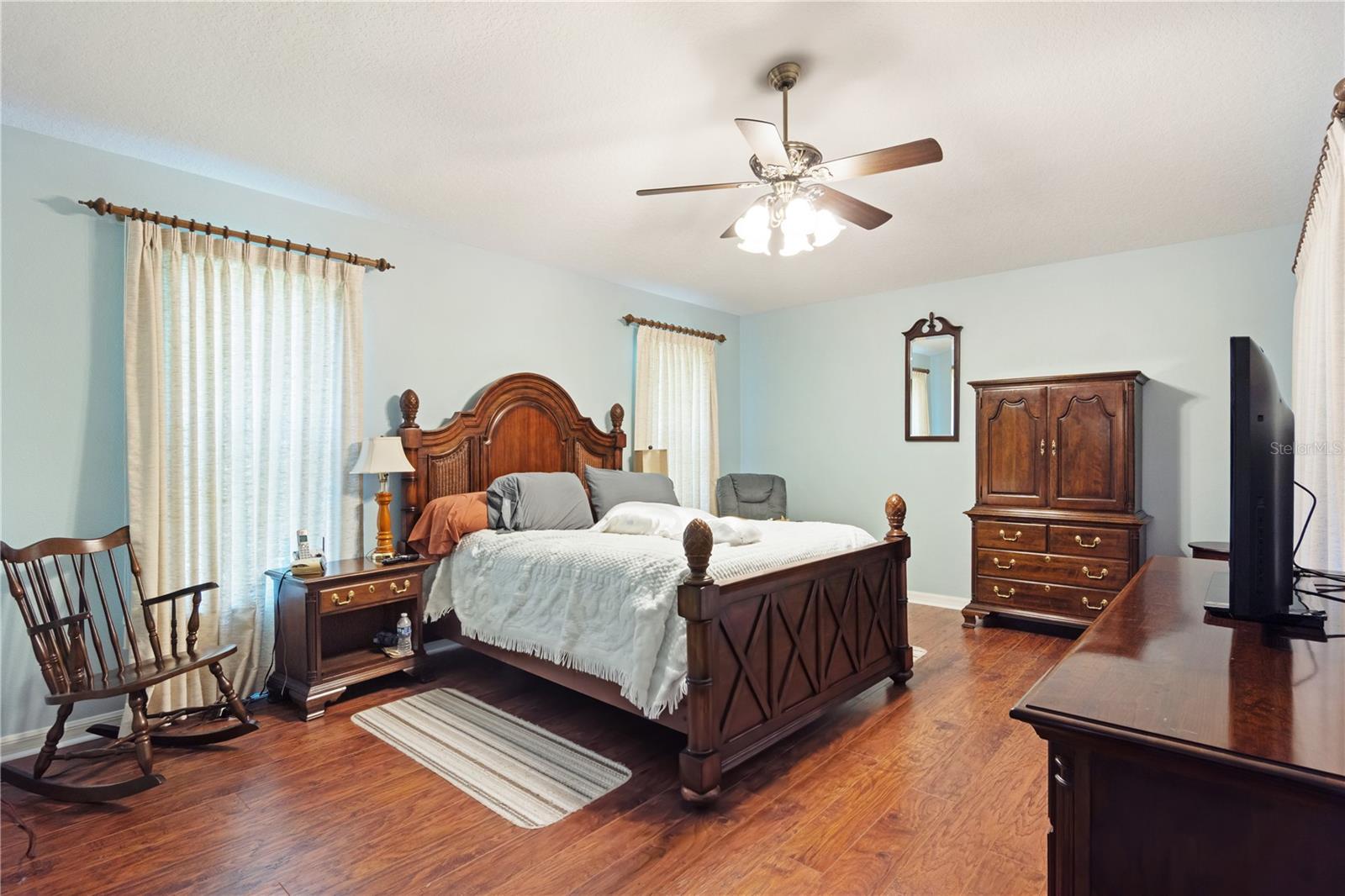 Image 17 of 35 For 27437 Desert Rose Court