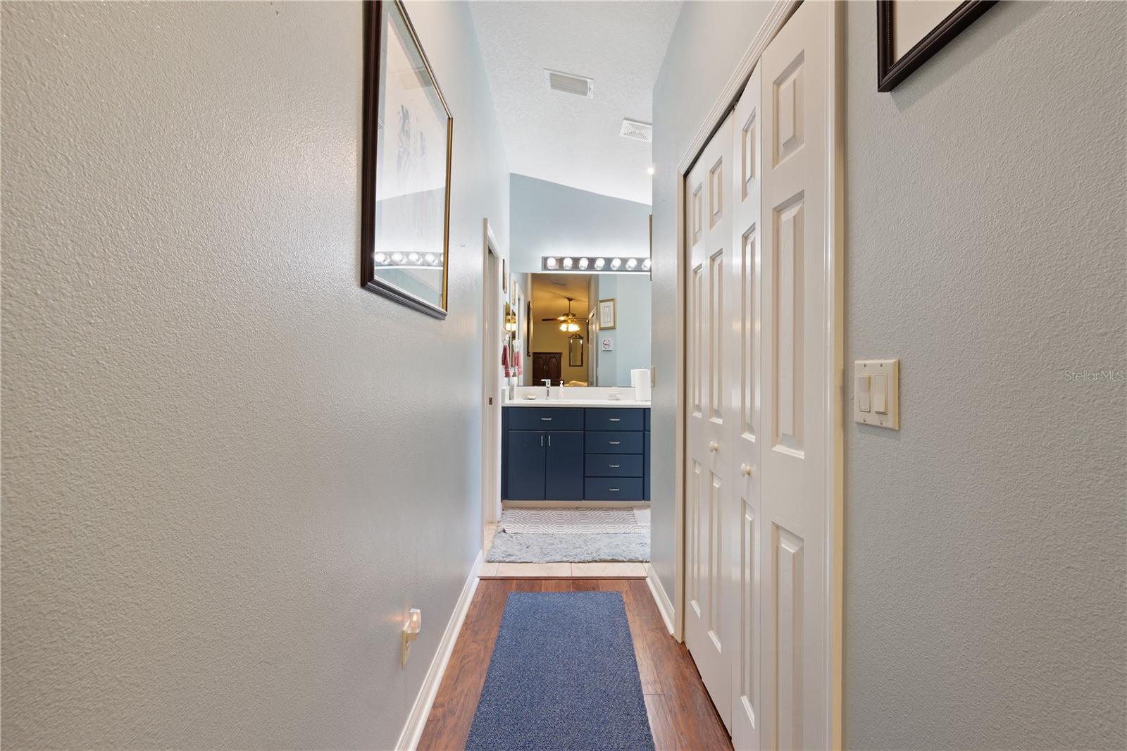 Image 19 of 35 For 27437 Desert Rose Court