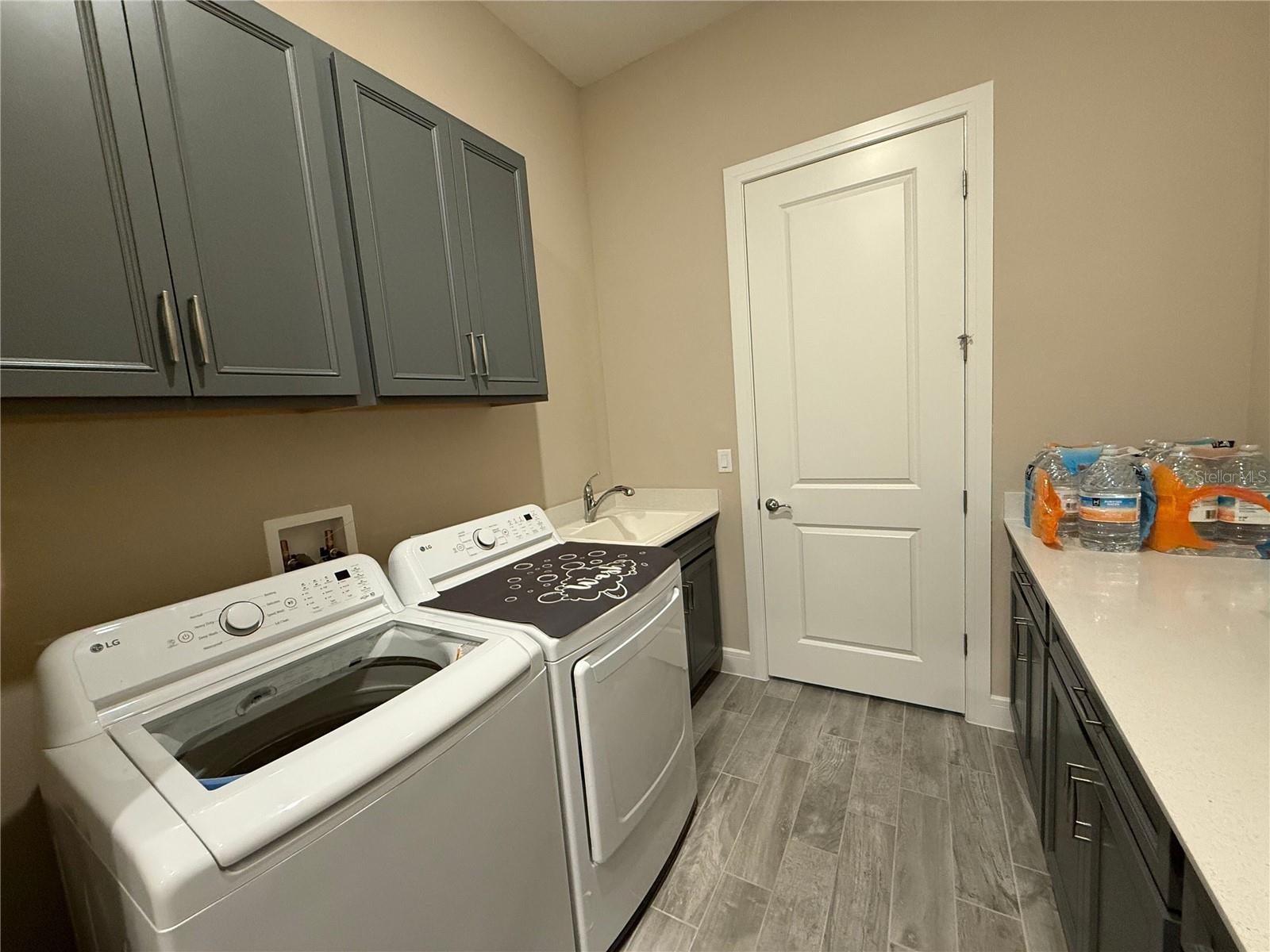 Image 22 of 27 For 15351 Willow Ridge Drive