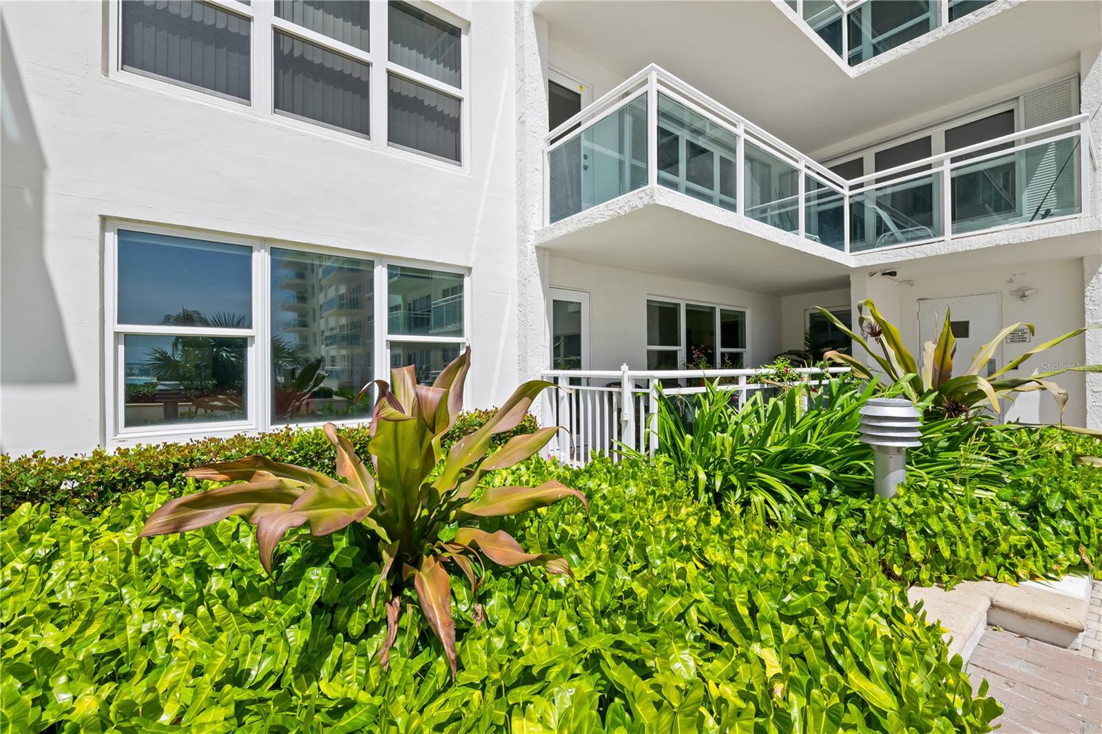 Image 25 of 26 For 3900 Galt Ocean Dr.  105