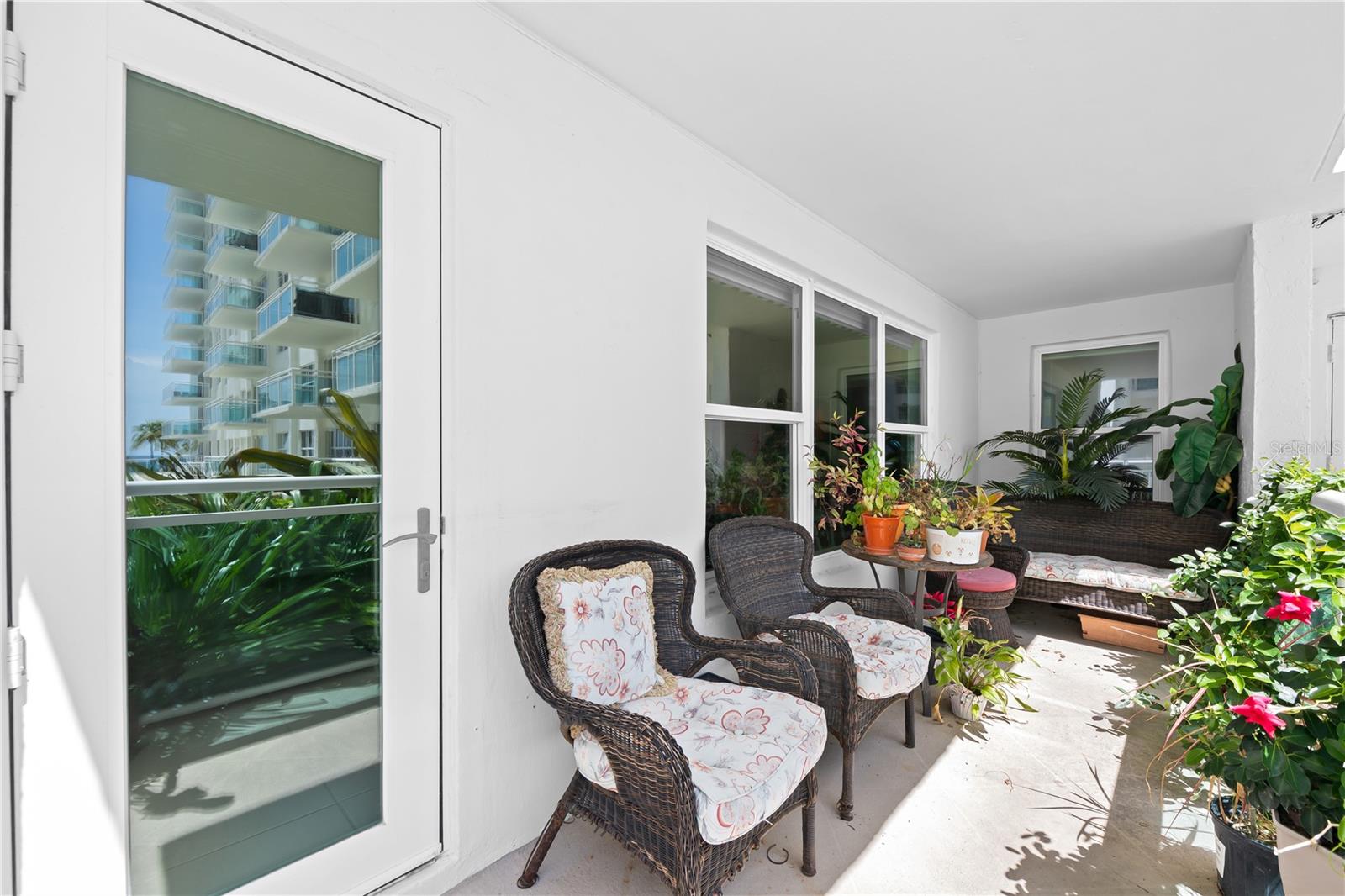 Image 26 of 26 For 3900 Galt Ocean Dr.  105