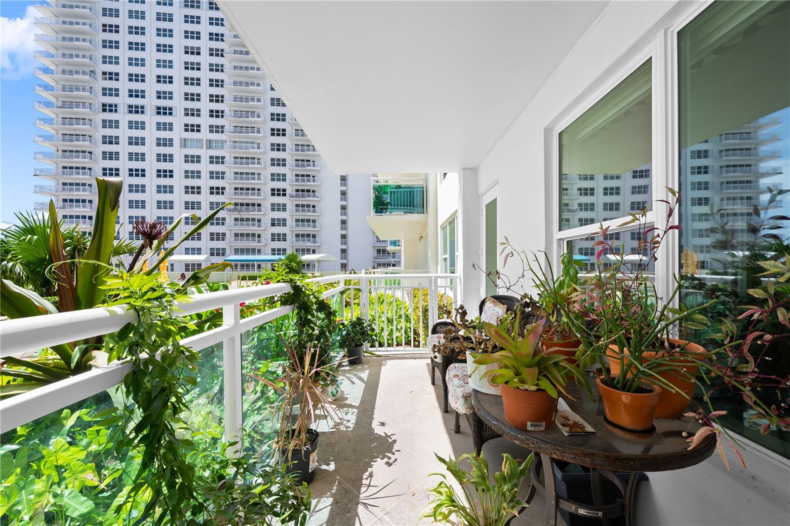 Image 8 of 26 For 3900 Galt Ocean Dr.  105