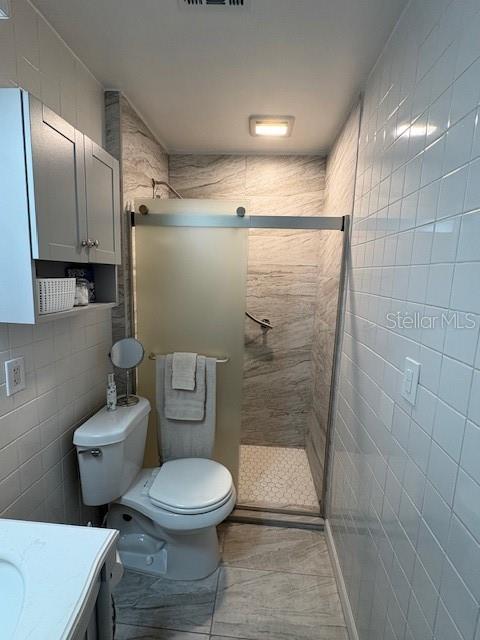 Image 17 of 21 For 825 Primrose Drive 214
