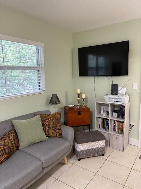 Image 7 of 21 For 825 Primrose Drive 214