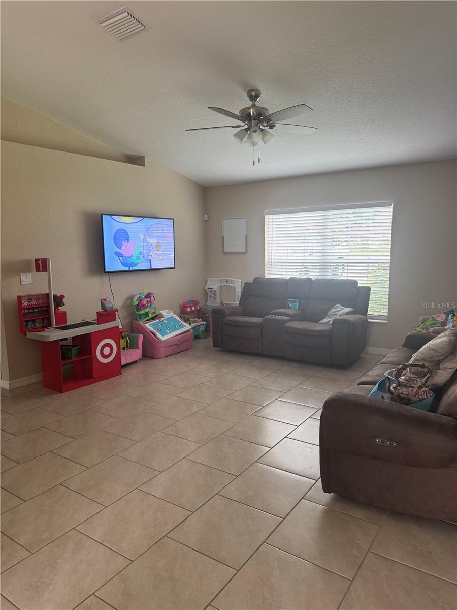 Image 5 of 11 For 8871 120th Place