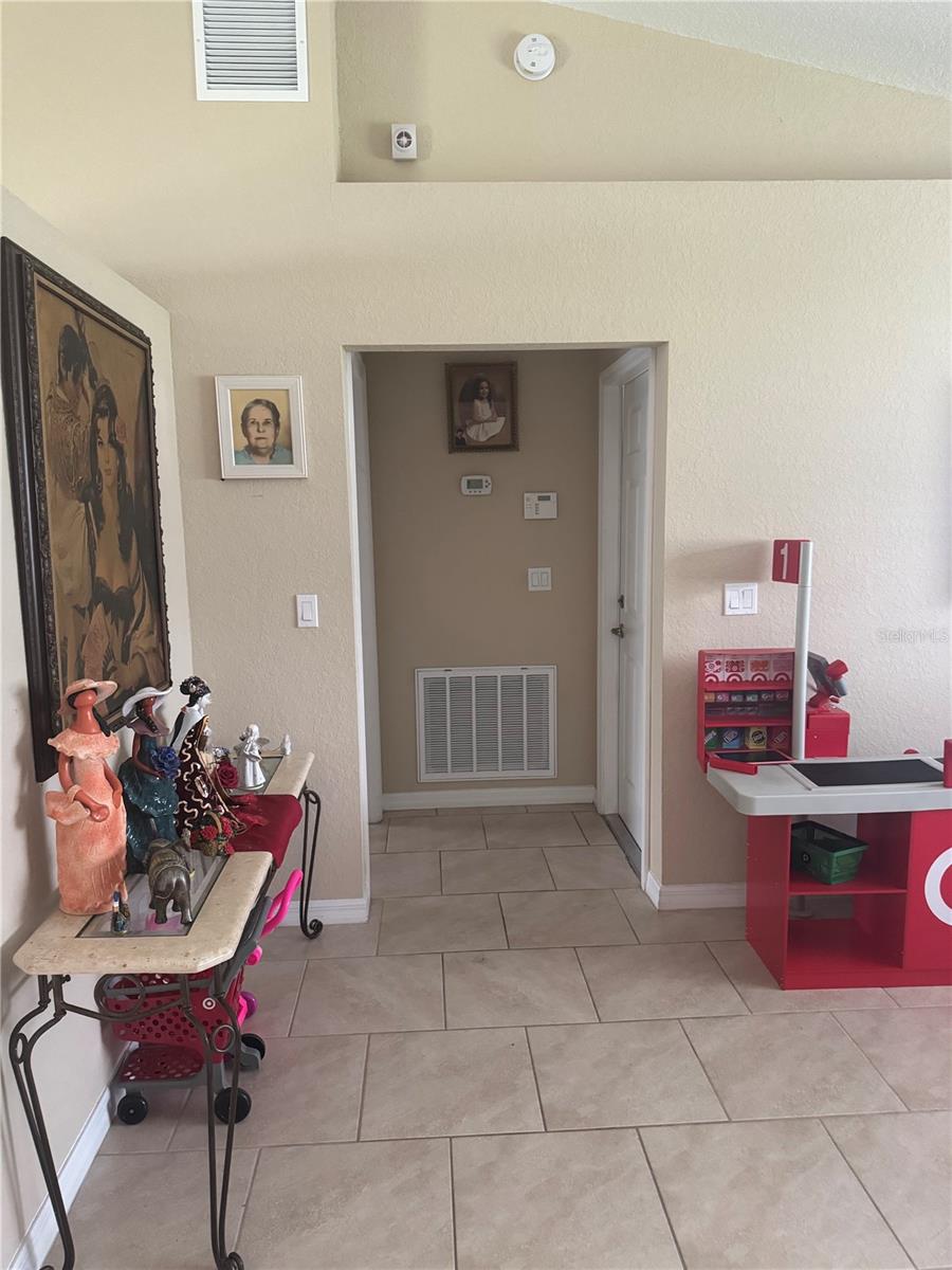 Image 6 of 11 For 8871 120th Place