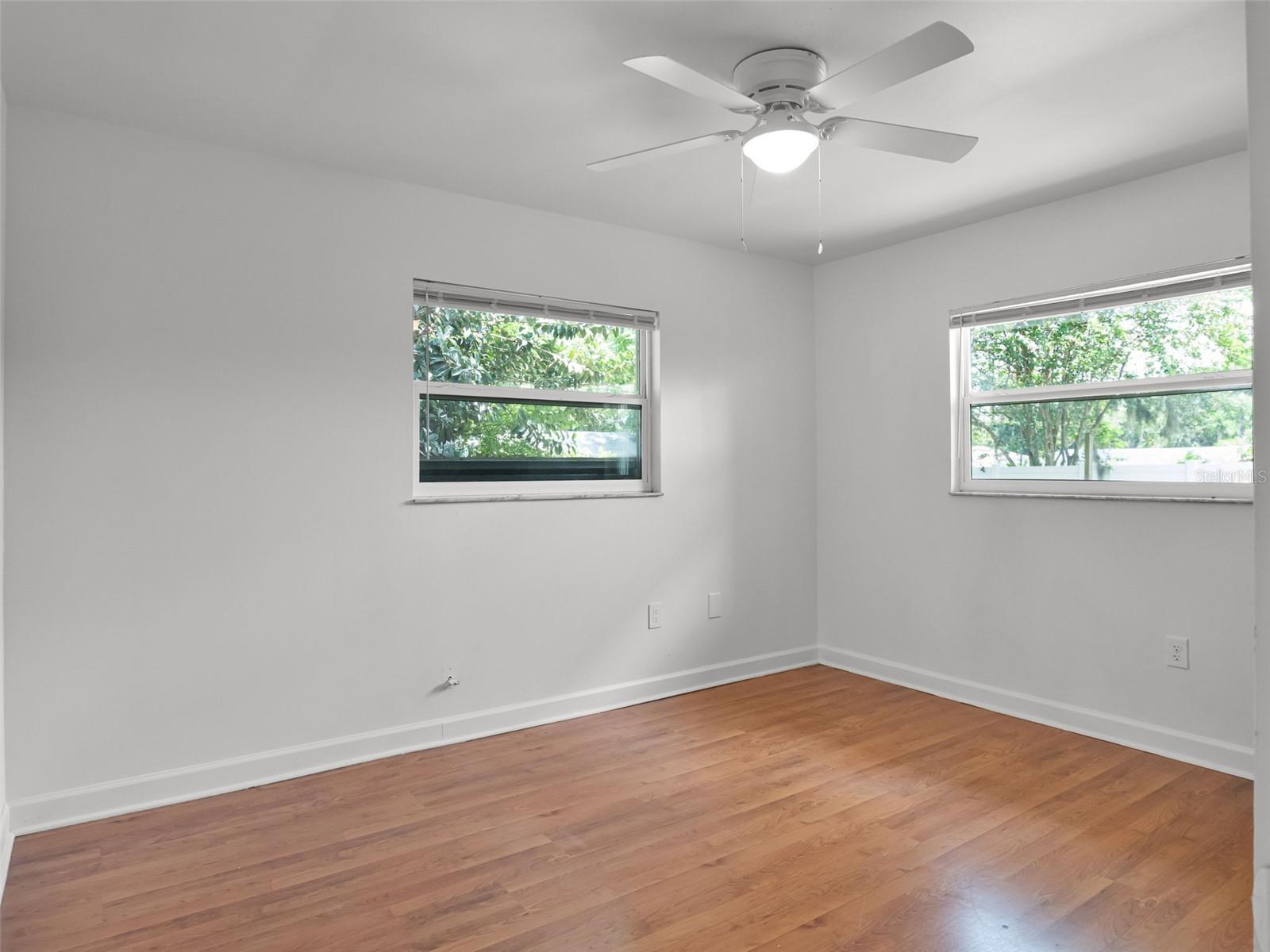 Image 18 of 41 For 618 Aldama Court