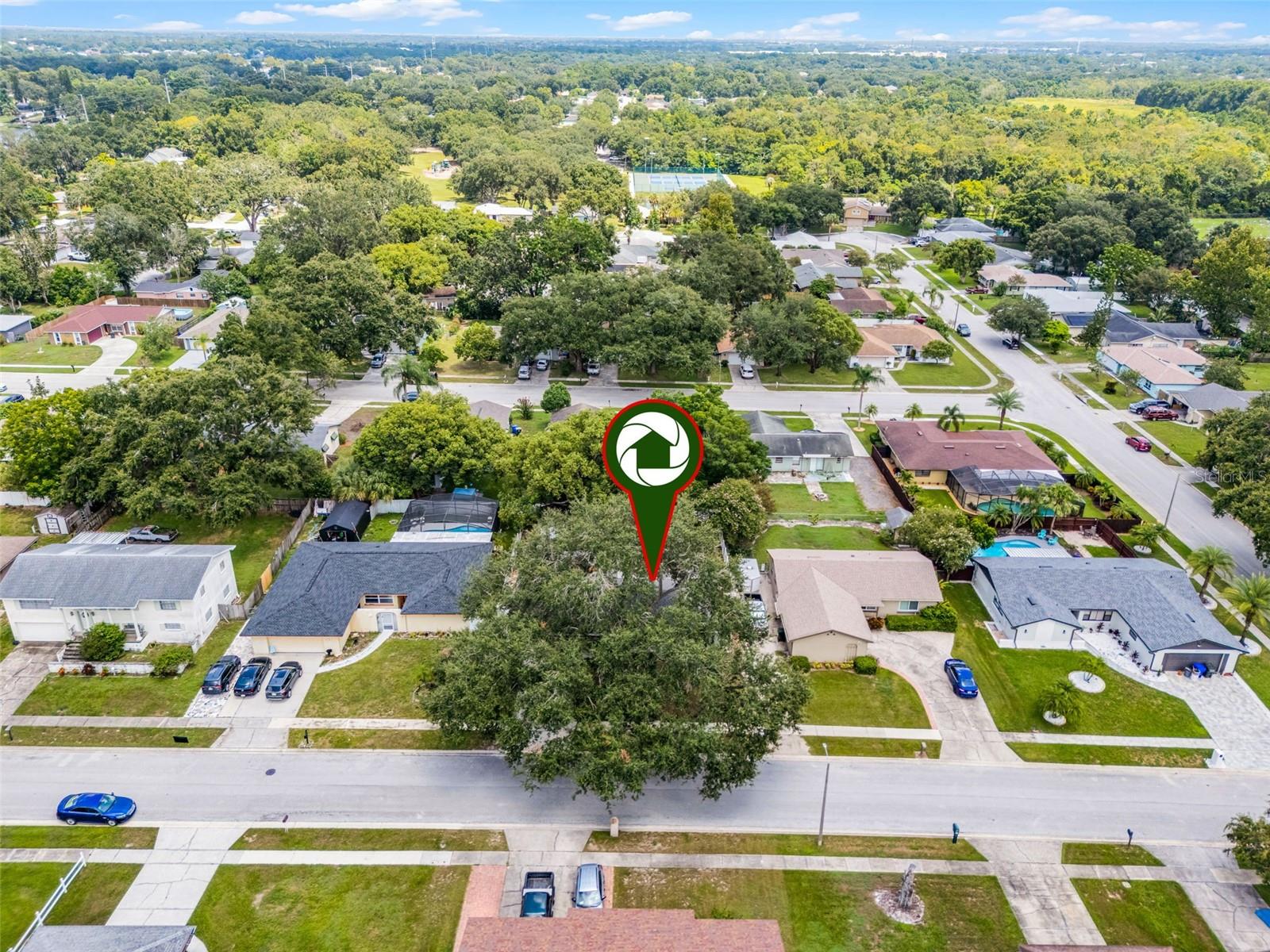 Image 36 of 41 For 618 Aldama Court